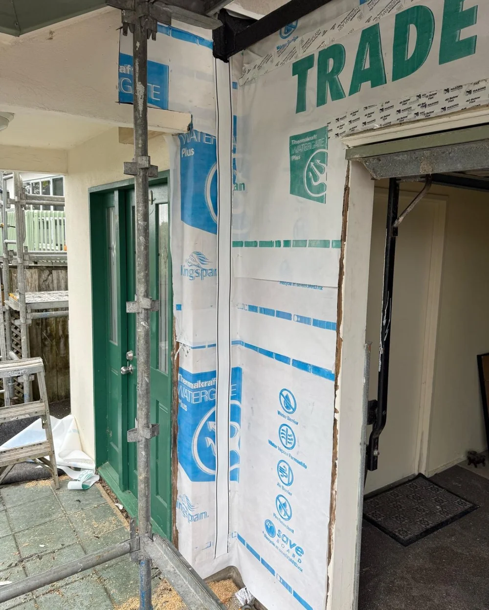 Luxury bathroom renovation by Tui Builders Auckland