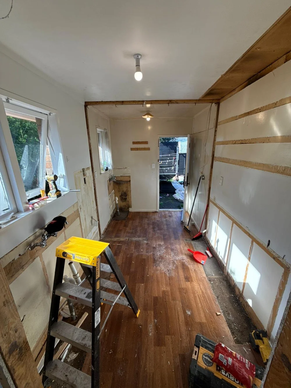 Kitchen island bench renovation Auckland
